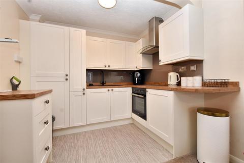 1 bedroom retirement property for sale, Green Street, Eastbourne