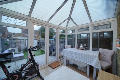 25 Brewers Field, Dartford, DA2 7PJ