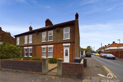 3 bedroom semi-detached house for sale, Church Road, Great Yarmouth NR31