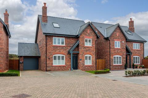 5 bedroom detached house for sale, Knutsford Road, Cranage, CW4