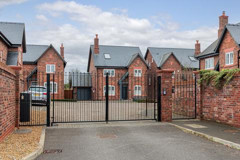 5 bedroom detached house for sale, Knutsford Road, Cranage, CW4