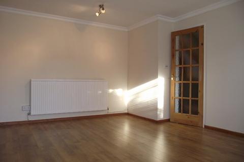 3 bedroom end of terrace house to rent, Albion Road, Helston, TR13