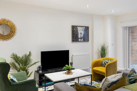 3 bedroom serviced apartment to rent, Dunton Road, London E10