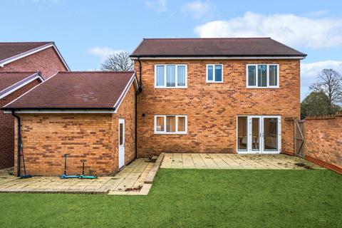 3 Vulcan Close, Biggin Hill, Westerham, TN16 3FL