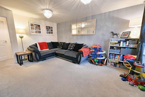 19 Ashton Close, Ashbourne, DE6 1TL