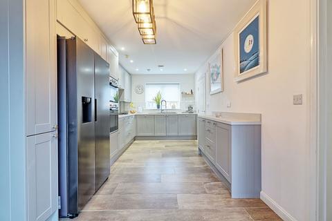 2 Torino Way, South Ockendon, RM15 5FX