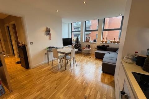 2 bedroom flat to rent, Norwich House, London, SW16