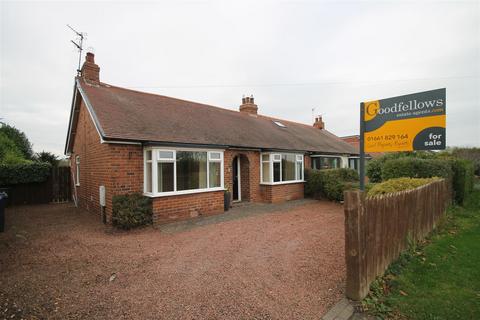 2 bedroom semi-detached bungalow for sale, Callerton Lane, Ponteland, Newcastle Upon Tyne