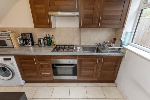 29 Reigate Road, Bromley, BR1 5JB
