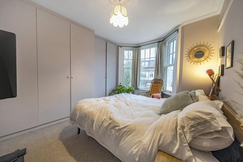 4 bedroom terraced house for sale, Links Road, Tooting