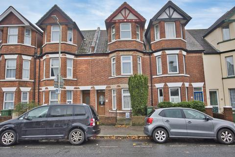 4 bedroom terraced house for sale, Warren Road, Folkestone, CT19