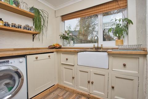 51 Warren Road, Folkestone, CT19 6DL