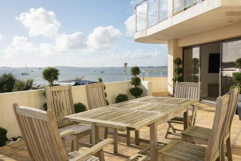 3 bedroom apartment for sale, Salterns Way, Poole, Dorset, BH14