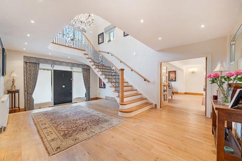 6 bedroom detached house for sale, Leeds LS17