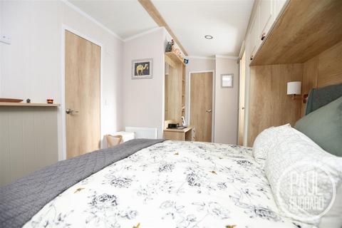 2 bedroom chalet for sale, Azure Sea Holiday Village, Lowestoft, NR32
