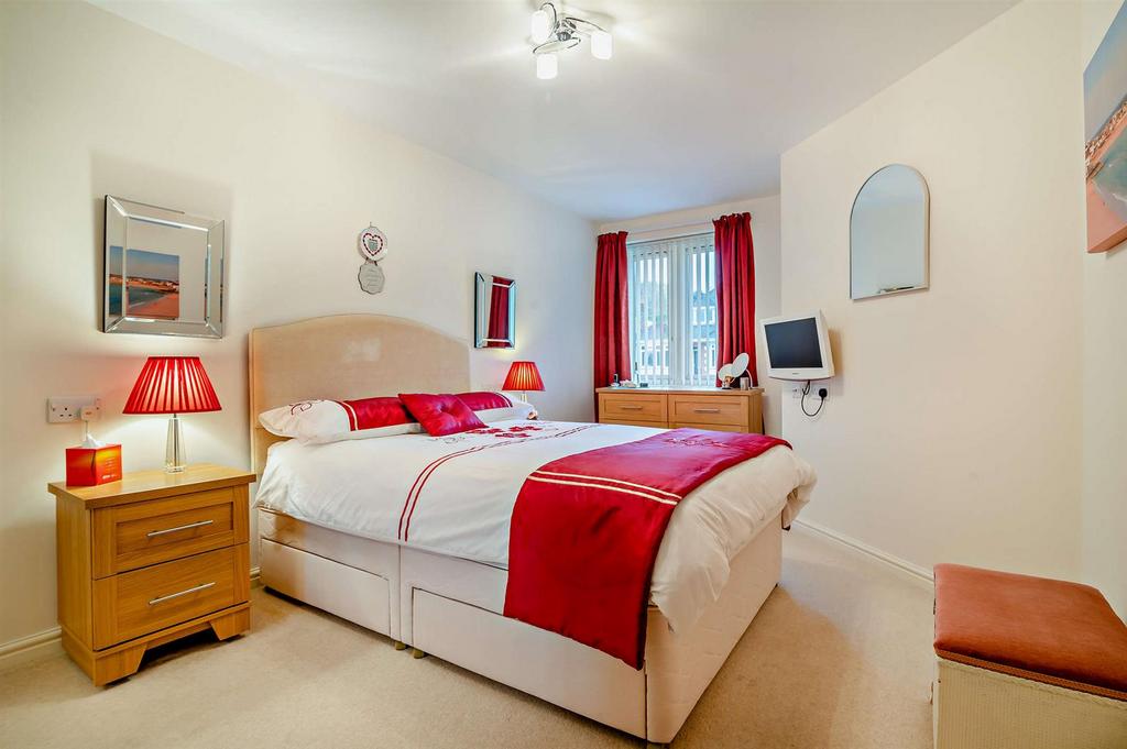 Double Bedroom