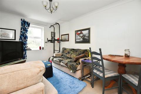 1 bedroom apartment for sale, Undercliff Road West, Felixstowe, Suffolk, IP11