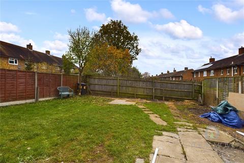 3 bedroom semi-detached house to rent, Welland Way, Northamptonshire NN5