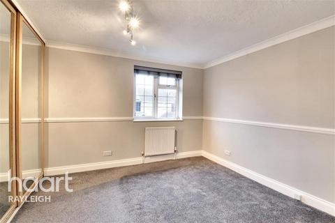 3 bedroom terraced house to rent, Fraser Close, Laindon