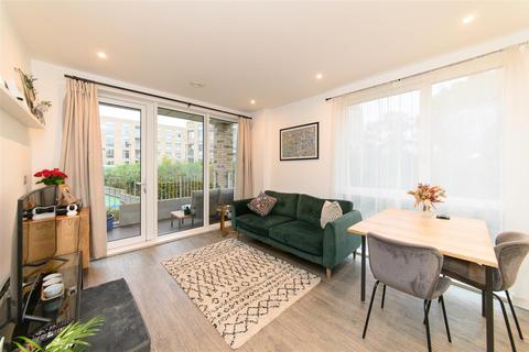 1 bedroom flat for sale, Medawar Drive, Mill Hill, London