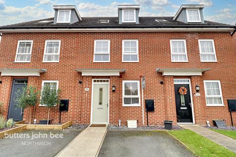 3 bedroom townhouse for sale, Buttercup Crescent, Northwich