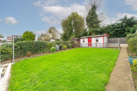 2 bedroom bungalow for sale, Hillside Gardens, Harrow, HA3