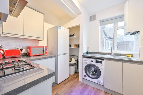 3 bedroom flat for sale, Kingsbury Road, Kingsbury, London, NW9