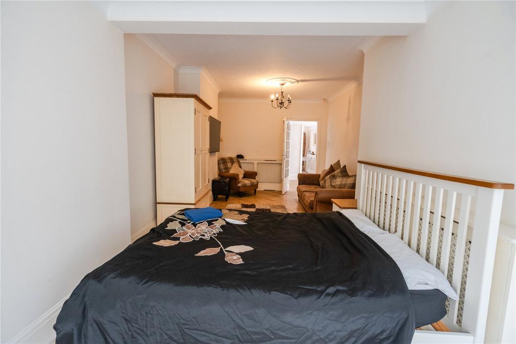 Living/Bedroom4