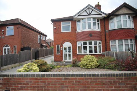 3 bedroom semi-detached house for sale, Kings Road, Stretford, M32 8JG