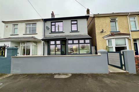 3 bedroom semi-detached house for sale, Tudor Avenue, Aberdare CF44