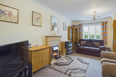11 Godolphin Park, Callington, PL17 7TD