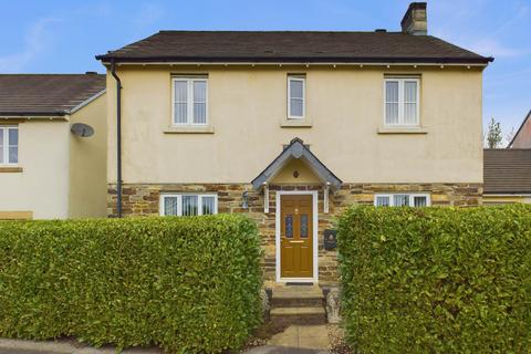 11 Godolphin Park, Callington, PL17 7TD