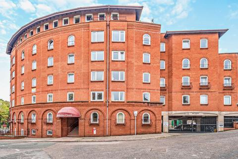 1 bedroom flat for sale, Market Street, Torquay, TQ1 3