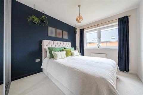 4 bedroom terraced house for sale, Elstar Mews, Greenhithe, Kent