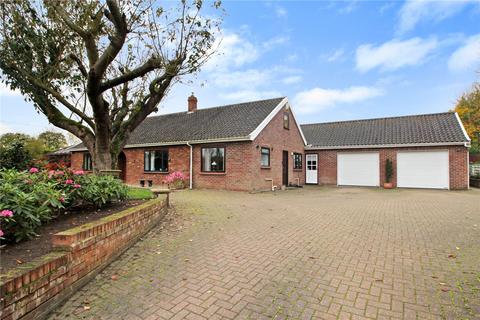 4 bedroom bungalow for sale, Stubbs Green, Loddon, Norwich, Norfolk, NR14