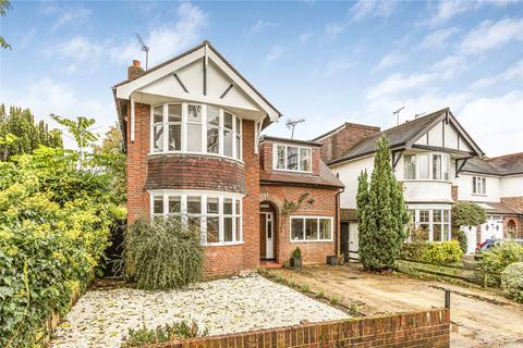 4 bedroom detached house for sale, Lower Teddington Road, Kingston upon Thames, Surrey, KT1