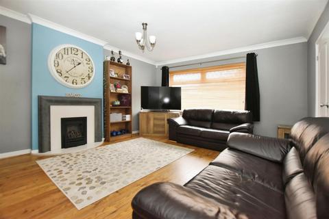 3 bedroom semi-detached house for sale, Blackthorn Lane, Willerby, Hull