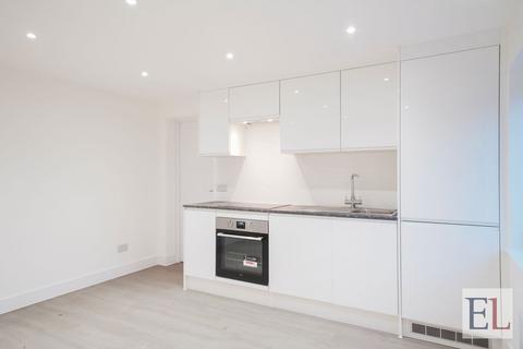 2 bedroom apartment for sale, Field End Road, Pinner HA5