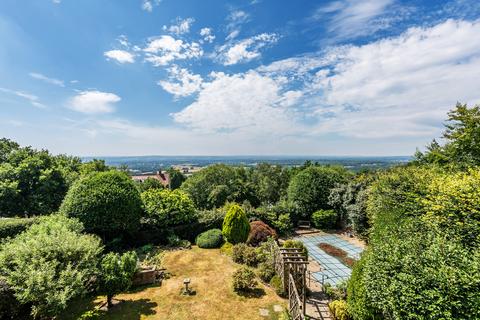 undefined, Trevereux Hill, Limpsfield Chart, Oxted, Surrey, RH8