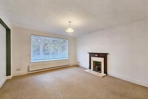 3 bedroom detached house to rent, Weysprings, Haslemere, Surrey, GU27