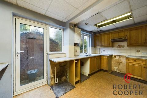 18 The Fairway, Ruislip, HA4 0RY