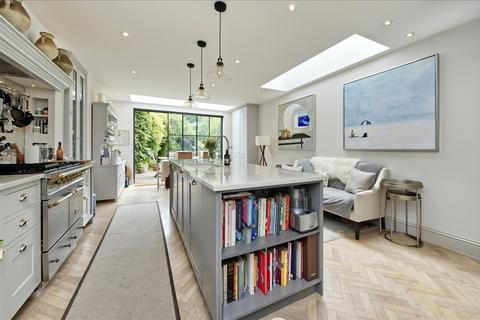 4 bedroom terraced house for sale, Shepherd's Bush W12