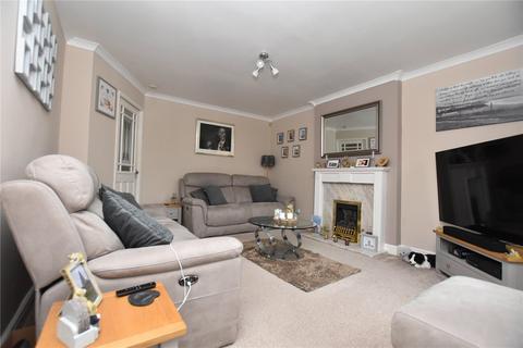 3 bedroom semi-detached house for sale, Bishop Way, Tingley, Wakefield, West Yorkshire