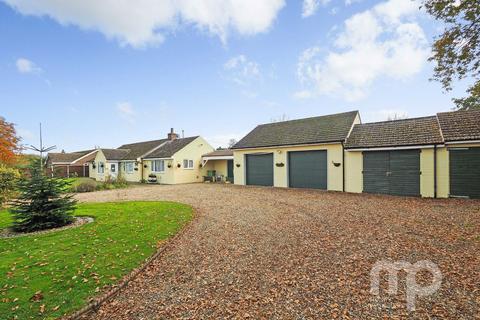 5 bedroom detached bungalow for sale, Attleborough Road, Wymondham NR18