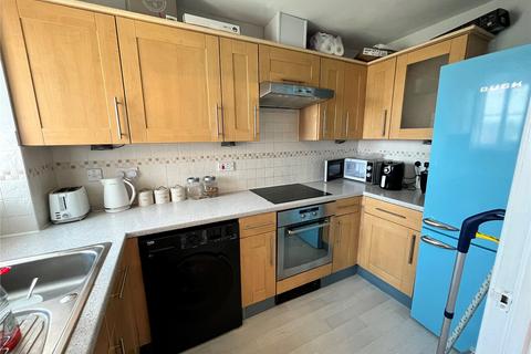 1 bedroom flat for sale, Holmes Court, Fenners Marsh, Gravesend, Kent, DA12