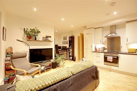 1 bedroom flat for sale, Canning Square, Enfield, EN1