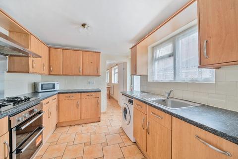 40 Hurst Grove, Bedford, MK40 4DP