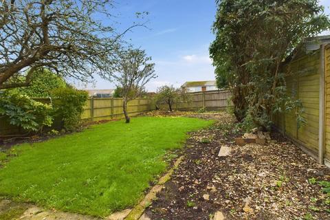 2 bedroom detached bungalow for sale, Farm Hill, Woodingdean