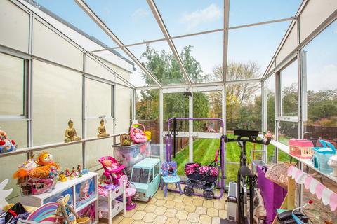 3 bedroom semi-detached bungalow for sale, Montpelier Avenue, Bexley, DA5