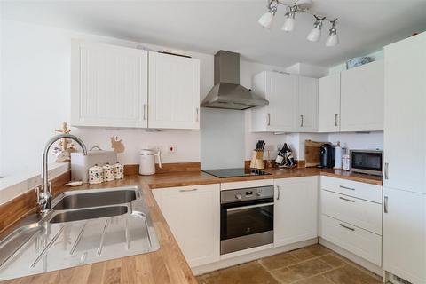 5 Bede Walk, Great Denham, Bedford, MK40 4TW